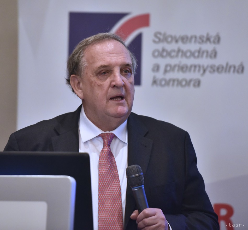 Na snímke predseda Slovenskej obchodnej a priemyselnej komory Peter Mihók.