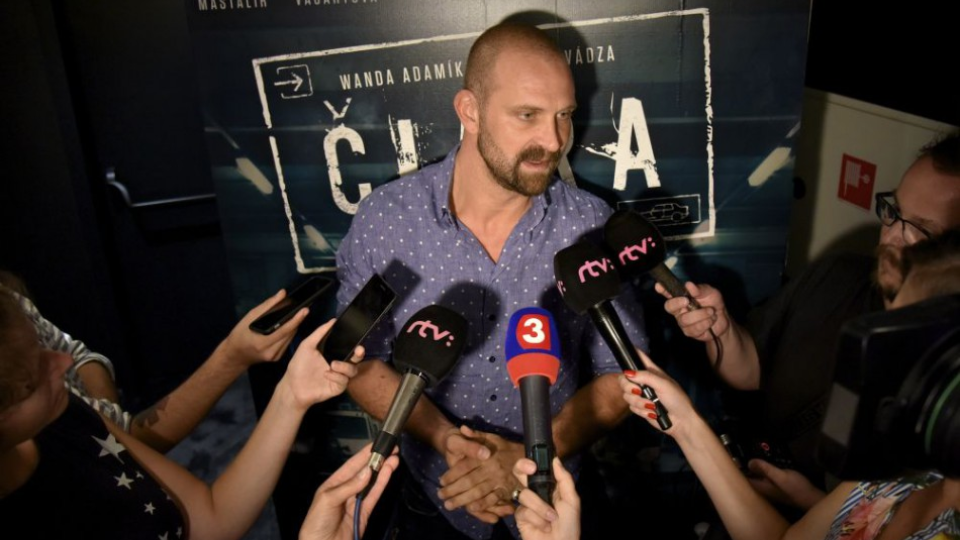 Na snímke herec Tomáš Maštalír počas tlačového brífingu s tvorcami slovensko-ukrajinského filmu Čiara, 19. júla 2017 v Bratislave.