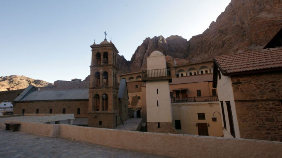 Na snímke Kláštor svätej Kataríny, ktorý leží v púšti na juhu Sinajského polostrova Kláštor je lokalitou svetového dedičstva UNESCO.