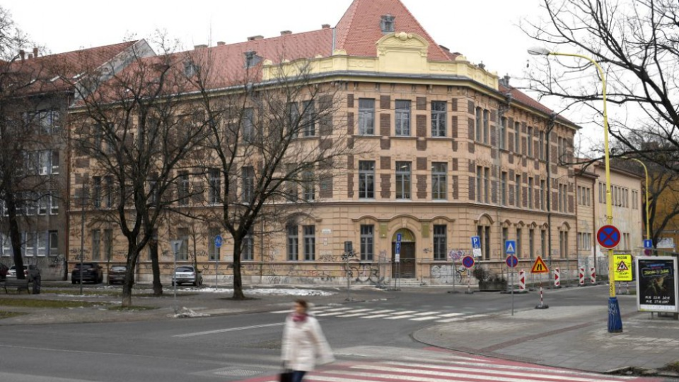 Na snímke zrekonštruovaná budova PF UPJŠ.  