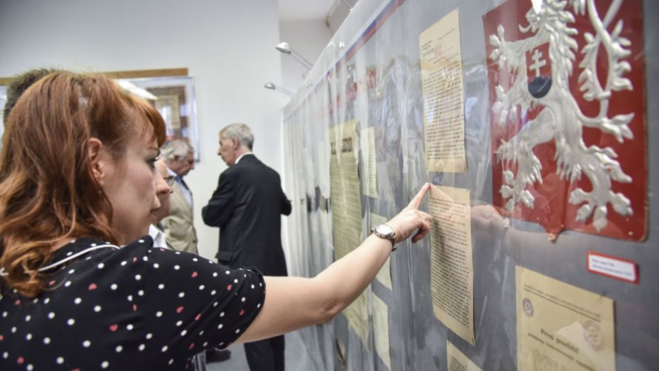 Snímka zo slávnostného otvorenia výstavy pri príležitosti 100. výročia 1. ČSR zostavenej na základe dobových archívnych dokumentov 16. mája 2018 v Bratislave. 