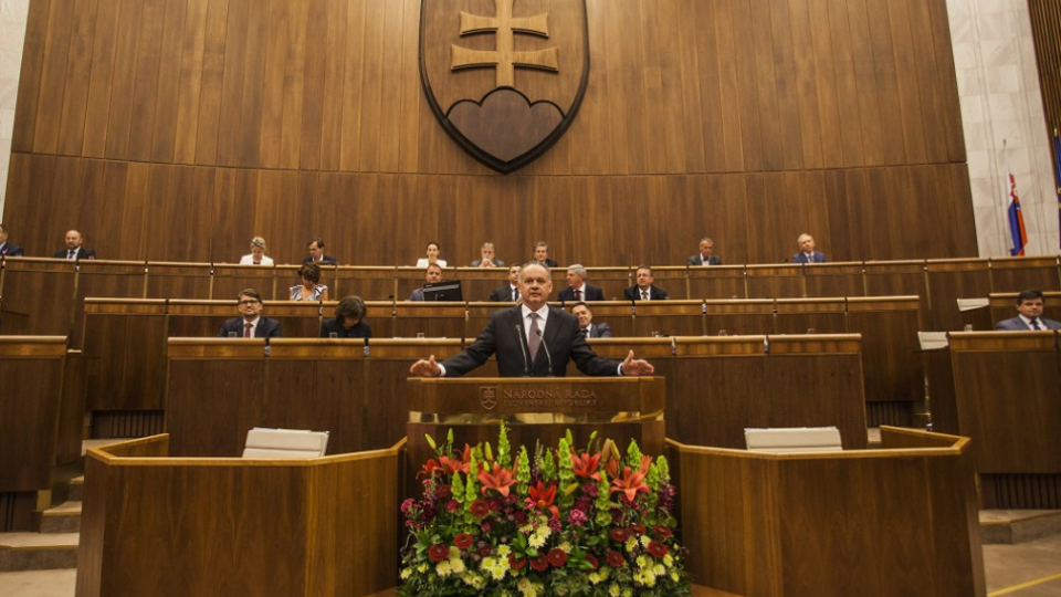 Na archívnej snímke prezident Slovenskej republiky Andrej Kiska počas správy o stave republiky na pôde Národnej rade Slovenskej republiky. V Bratislave 14. júna 2017.