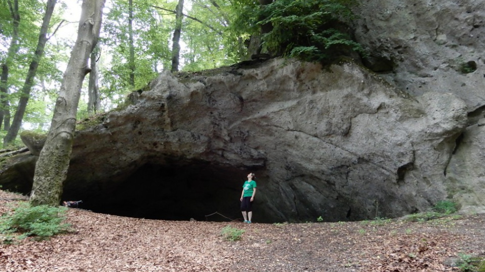  Na snímke vchod do jaskyne Dúpna 27. júla 2018.