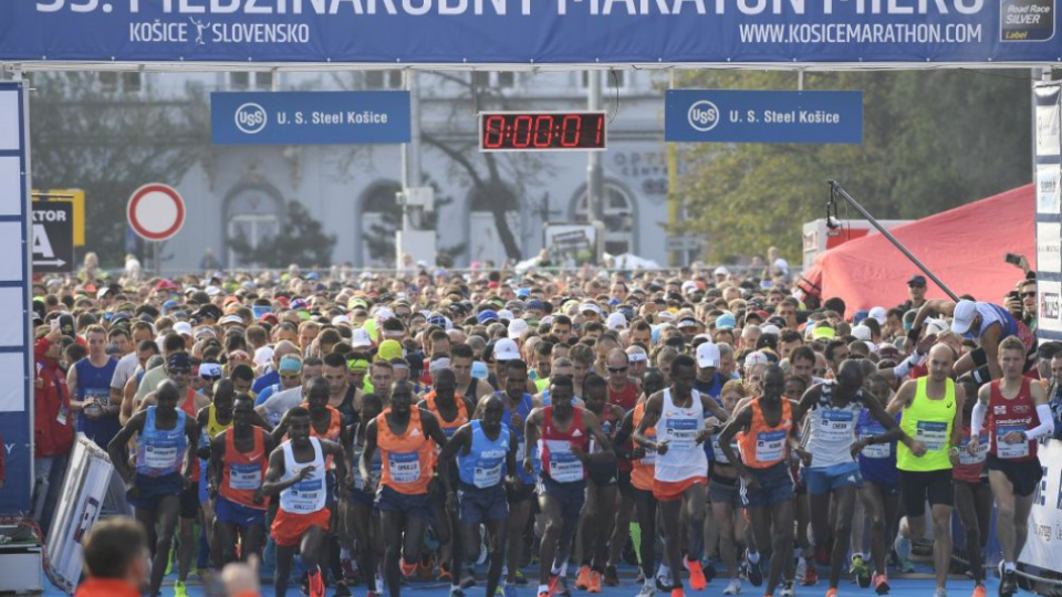 Na snímke štart 95. ročníka Medzinárodného maratónu mieru v Košiciach 7. októbra 2018.