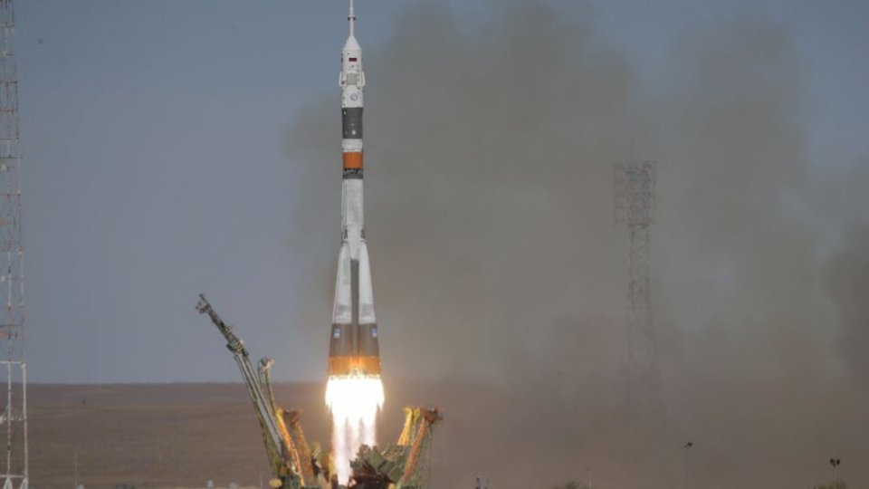 Štart rakety Sojuz MS-10 z kozmodrómu Bajkonur v Kazachstane 11. októbra 2018.