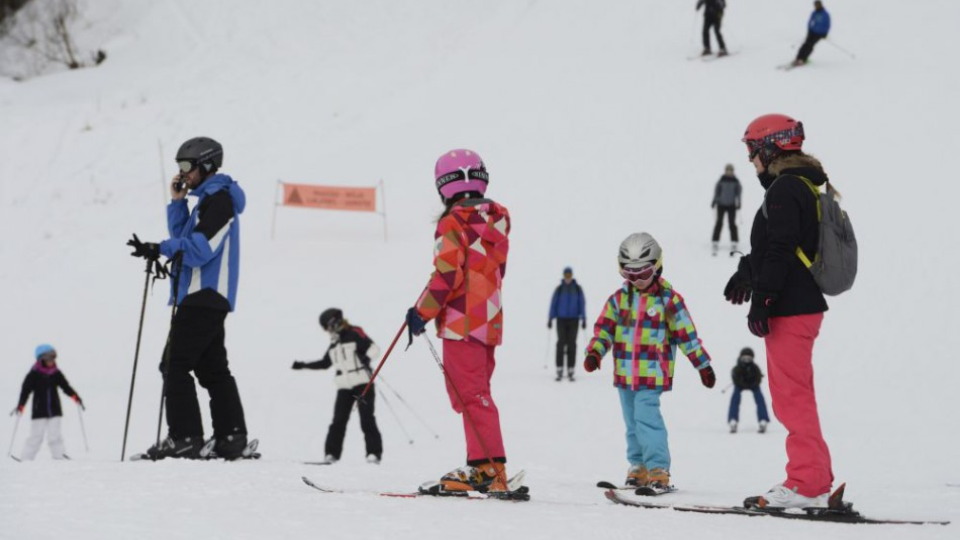 Prázdninová lyžovačka, ilustračná snímka.
