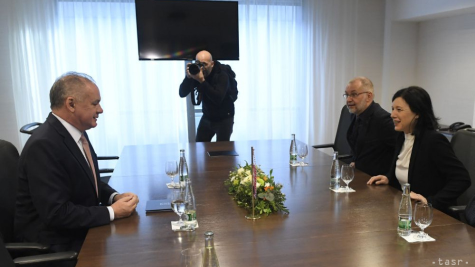 Na snímke stretnutie prezidenta SR Andreja Kisku (vľavo) s európskou komisárkou pre spravodlivosť, ochranu spotrebiteľov a otázky rovnosti pohlaví Věrou Jourovou (vpravo) v Košiciach 1. marca 2019. 