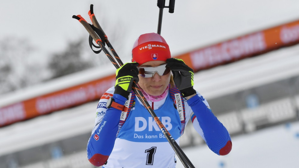 Na snímke slovenská biatlonistka Anastasia Kuzminová na trati stíhacích pretekov žien na 10 km  na majstrovstvách sveta v biatlone vo švédskom Östersunde 10. marca 2019.