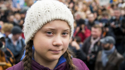Len 16-ročnú švédsku školáčku nominovali na Nobelovu cenu. Mladé dievča mení celý svet