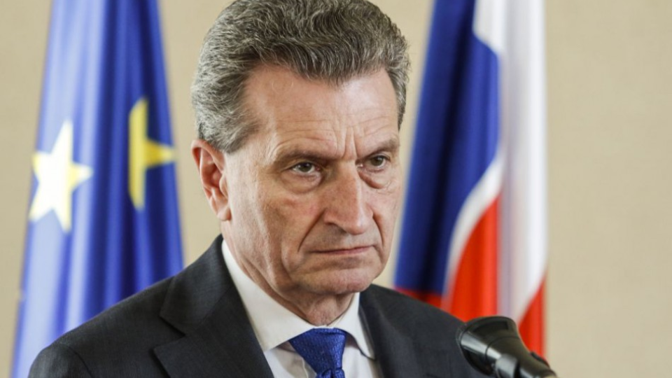 Na snímke komisár Európskej únie (EÚ) pre digitálnu ekonómiu a spoločnosť Günther Oettinger.