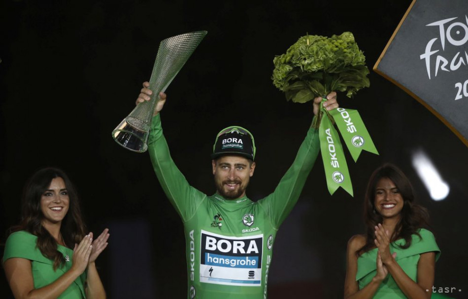 Slovenský cyklista Peter Sagan získal svoj siedmy zelený dres pre víťaza bodovacej súťaže na 106. ročníku prestížnych pretekov Tour de France v Paríži 28. júla 2019. 