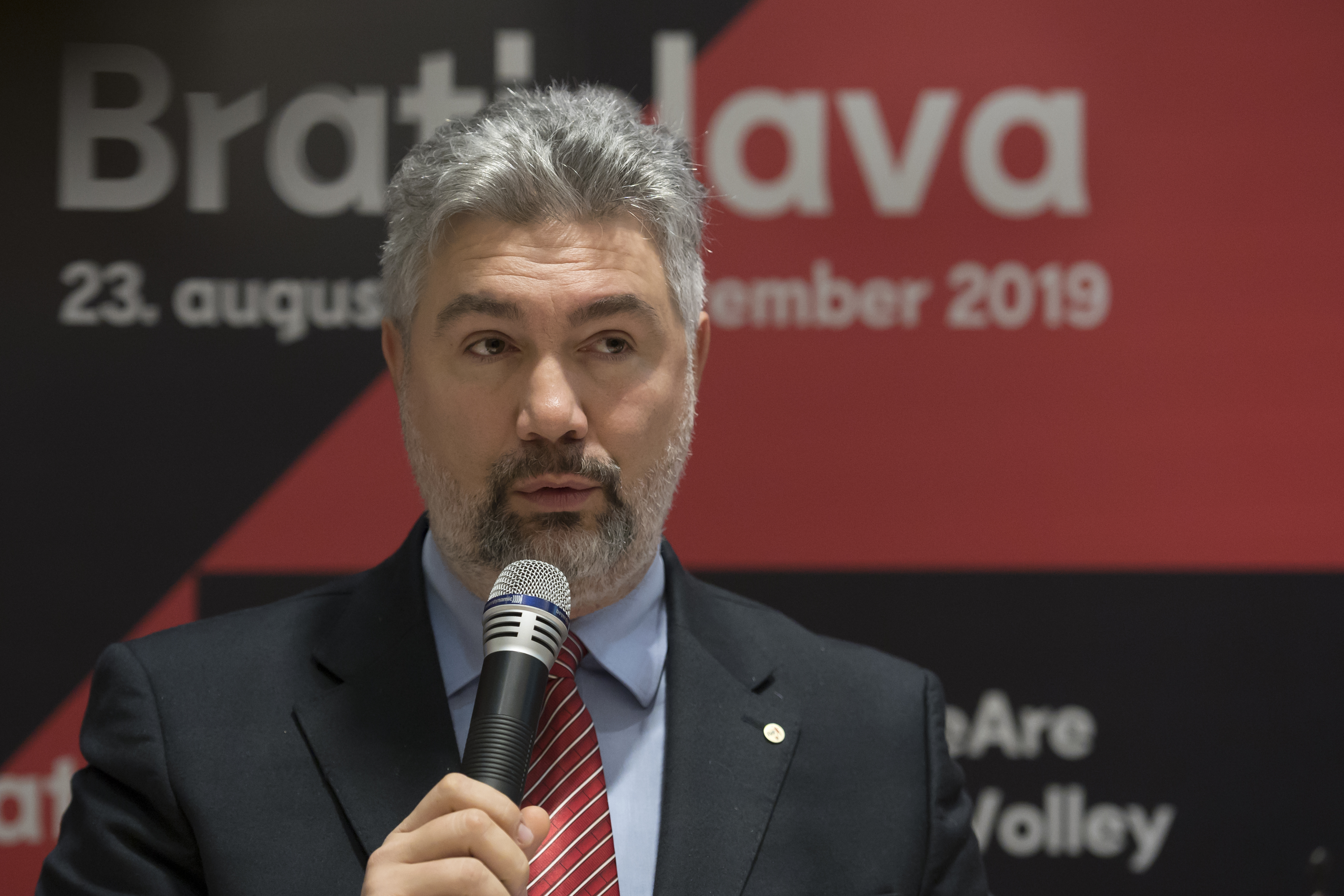 Na snímke prezident Slovenskej volejbalovej federácie (SVF) Martin Kraščenič