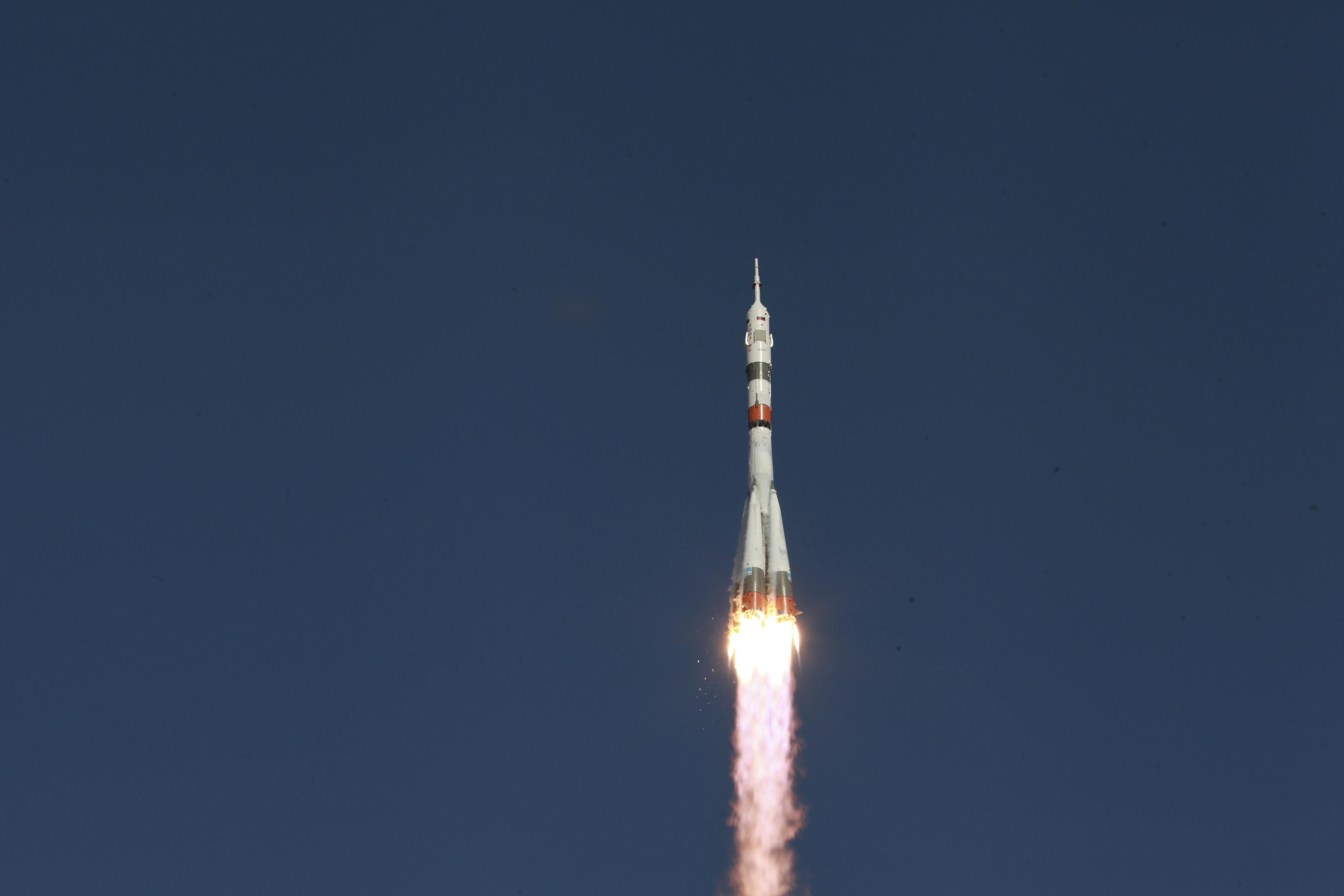 Štart nepilotovanej kozmickej  lode Sojuz-2.1a s loďou Sojuz MS-14, ktorá na Medzinárodnú vesmírnu stanicu (ISS ) letela bez ľudskej posádky s robotom  v kazašskom Bajkonure 22. augusta 2019.