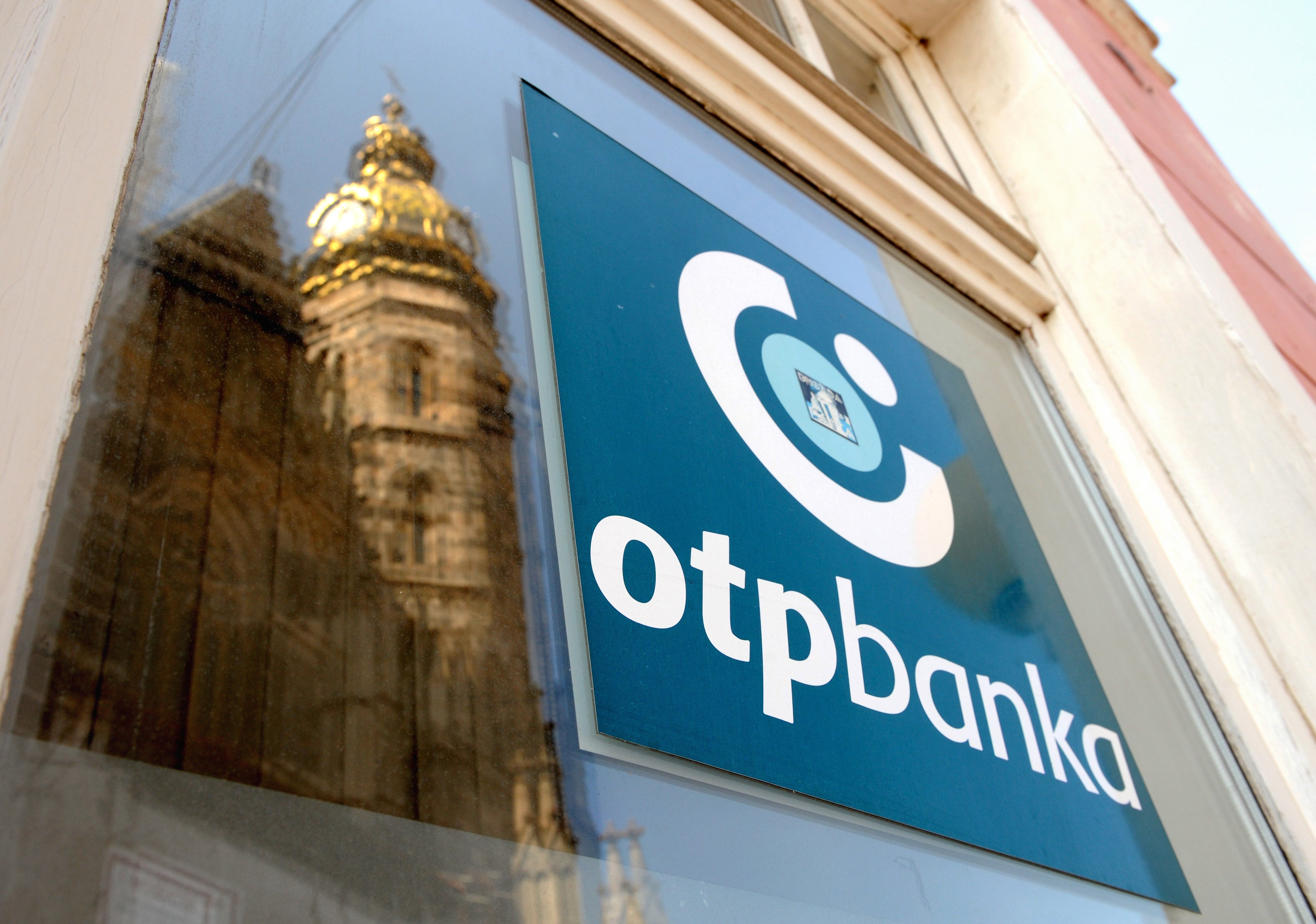 Ilustračné foto, staré logo OTP Banky
