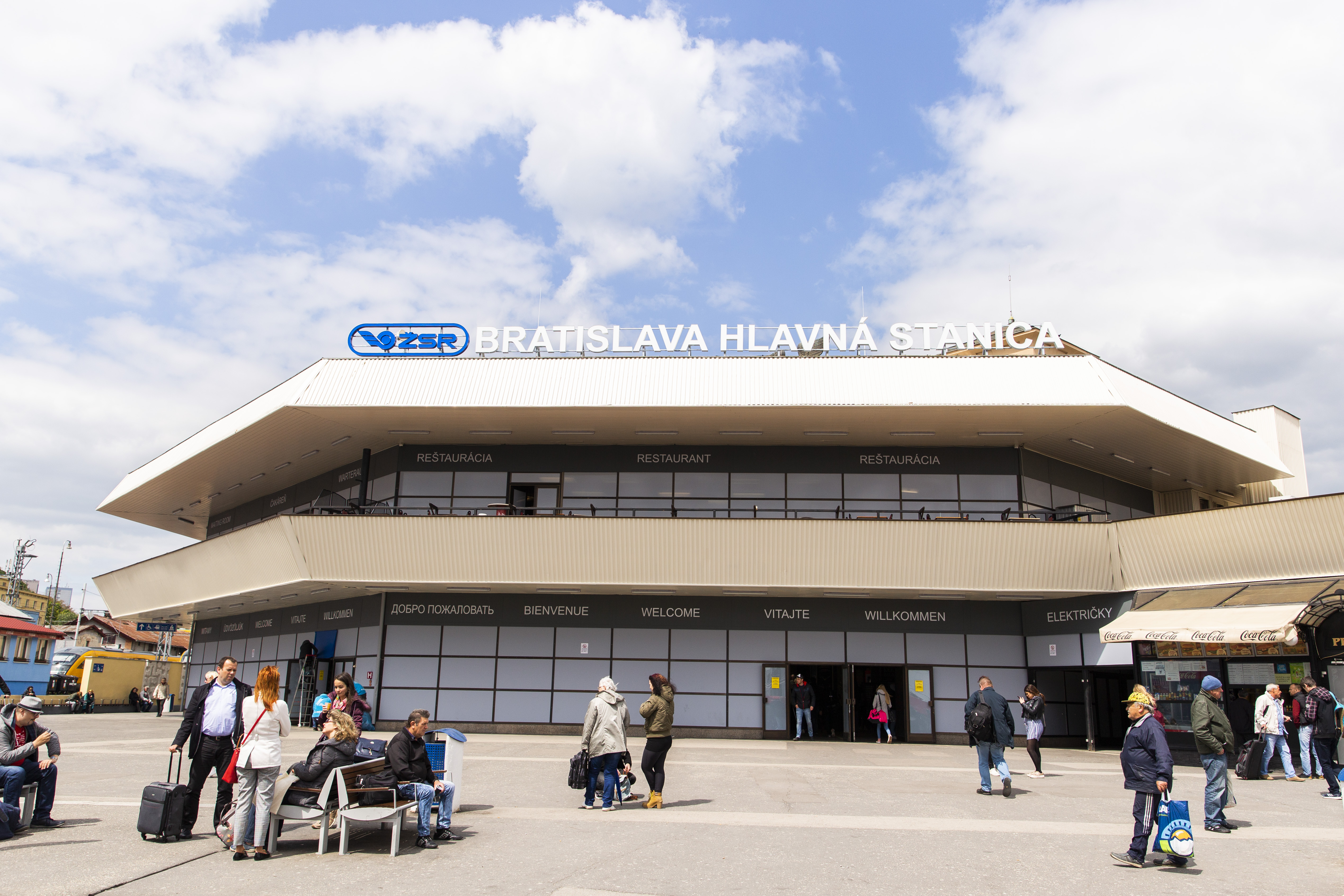 Na snímke Hlavná stanica v Bratislave