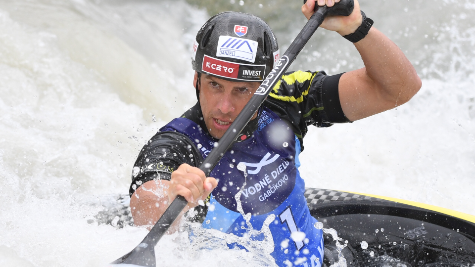 Slovenský reprezentant v C1 Alexander Slafkovský počas finále 2. kola Svetového pohára vo vodnom slalome v bratislavskom Čunove 22. júna 2019.