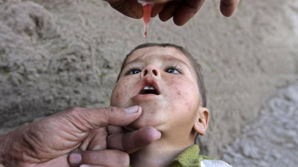 Detská obrna bude každú chvíľu minulosťou. Dôležité je očkovanie tých najmenších. 