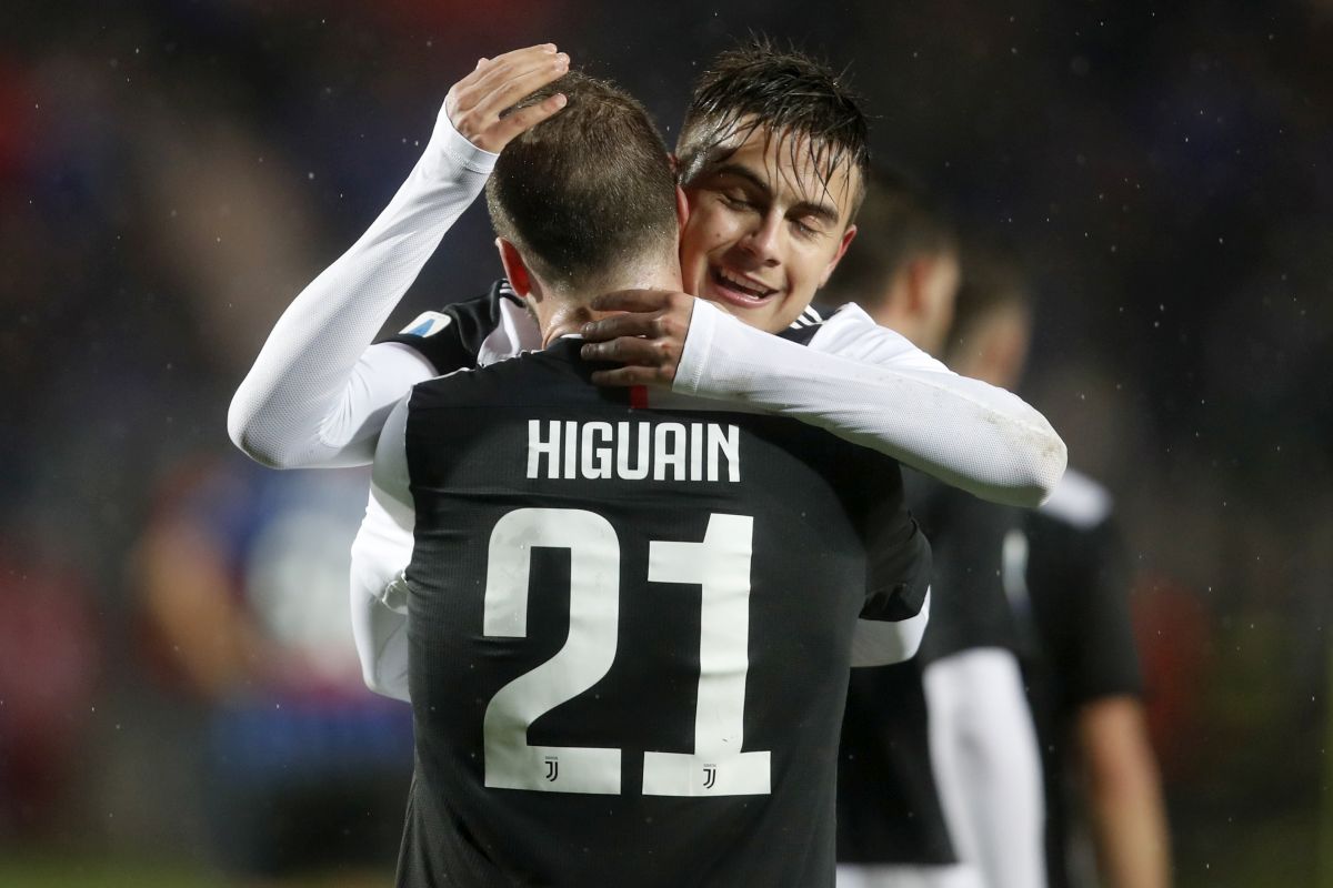 Radosť Paula Dybalu a Gonzala Higuaína z Juventusu