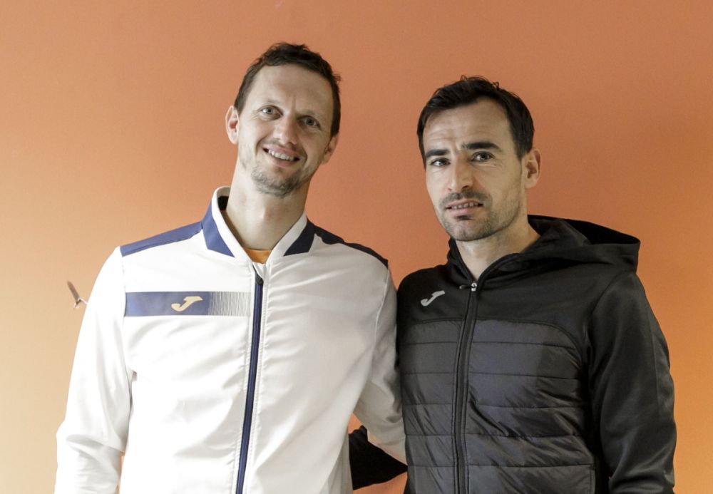 Na snímke slovenský tenista Filip Polášek (vľavo) a jeho deblový partner Ivan Dodig z Chorvátska