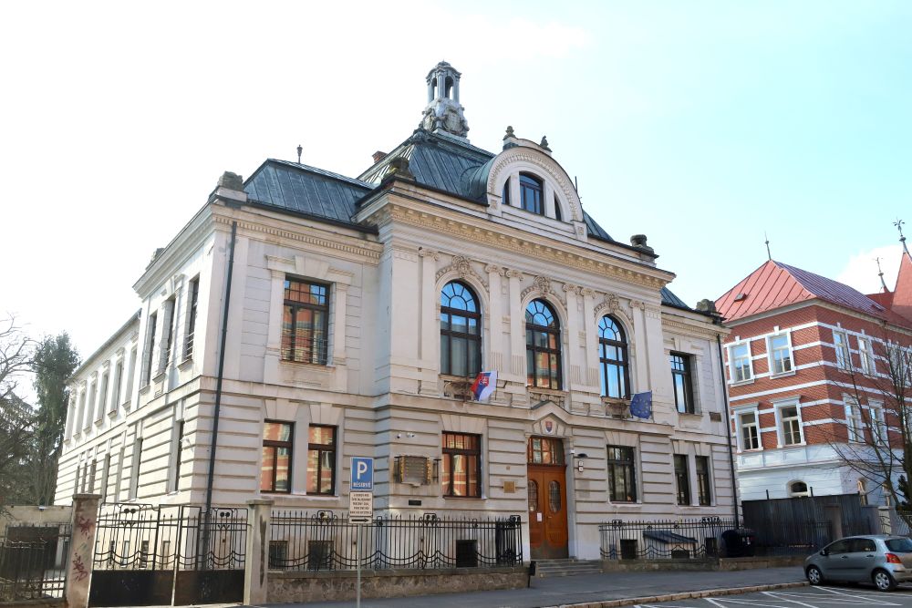 Na ilustračnej snímke budova Špecializovaného trestného súdu (ŠTS) v Banskej Bystrici