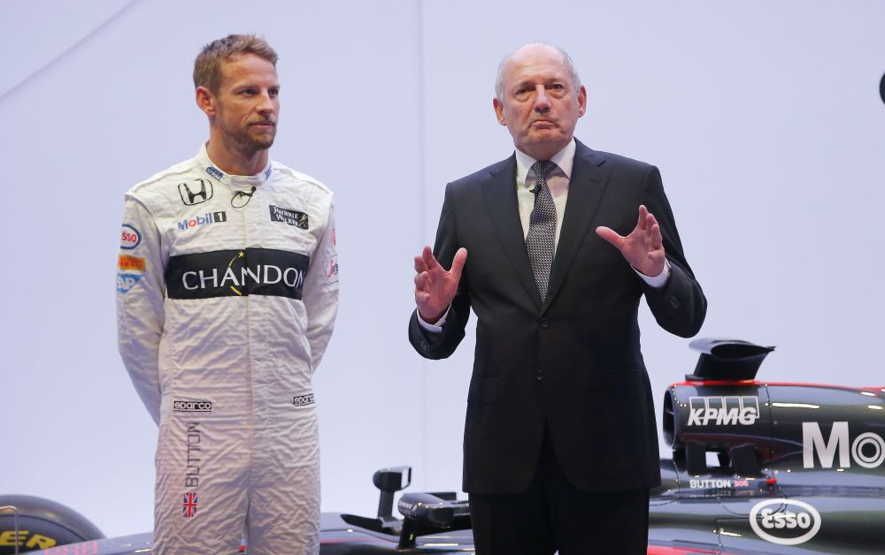 Zľava: Jenson Button a Ron Dennis