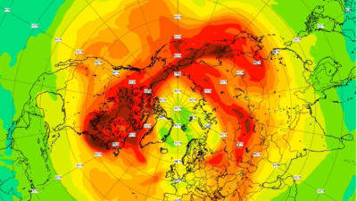 Najväčšia ozónová diera nad Arktídou vo veľkosti Grónska sa sama zacelila