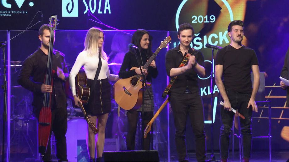 Košická skupina 2 Voisis (na snímke) so skladbou Posledný krát sa v sobotu večer stala víťazom 35. ročníka populárnej autorskej pesničkovej súťaže Košický zlatý poklad 2019.