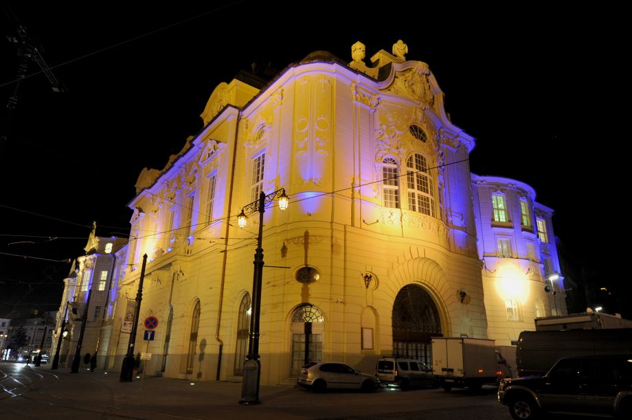Koncertná sieň Slovenskej filharmónie v budove bratislavskej Reduty