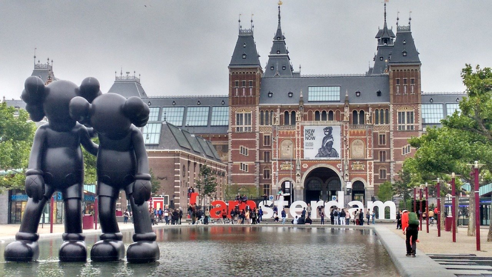 Amsterdam už počas epidémie myslí na krízu po nej. Nový model má pomôcť ľuďom a nezabudnúť na prírodu. 