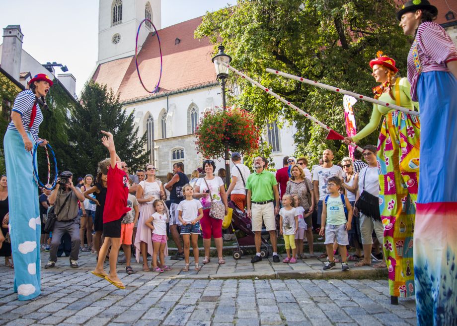 Na snímke slávnostné otvorenie Rozprávkového námestia v rámci festivalu Kultúrne leto a Hradné slávnosti 15. augusta 2018 v Bratislave.