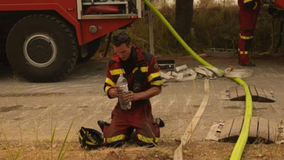 Nikdy na vašu pomoc nezabudneme! Slovenskí hasiči sú pre Grékov hrdinovia, chvália ich výcvik i výstroj