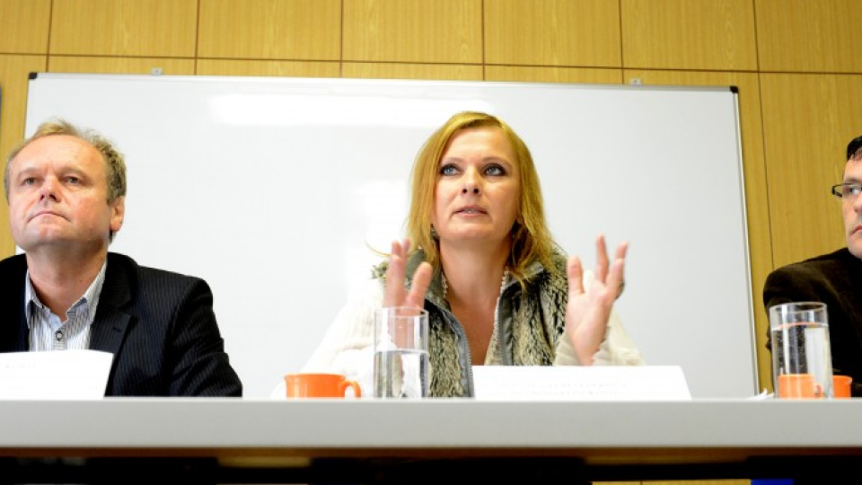  Na snímke zľava  Jozef Balica, člen predsedníctva OZ KOVO,  Monika Benedeková, podpredsedníčka OZ KOVO a Ján Šlauka, člen predsedníctva OZ KOVO.