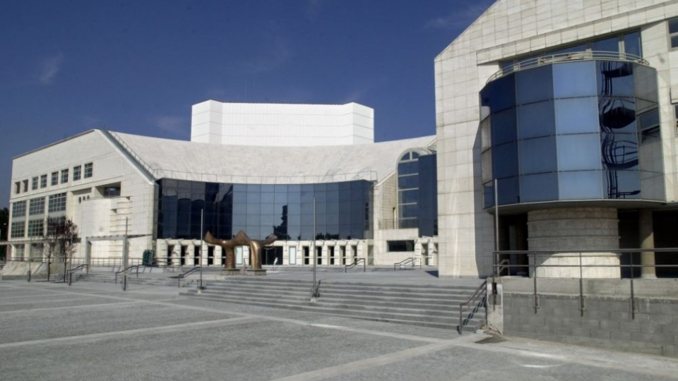 Budova Slovenského národného divadla v Bratislave