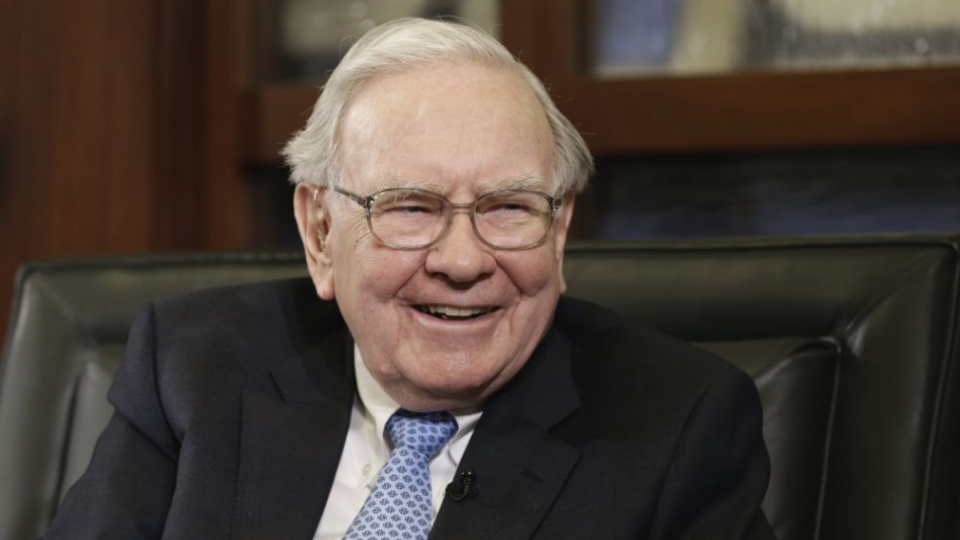 Na archívnej snímke z 5. mája 2014 šéf a výkonný šéf Berkshire Hathaway Warren Buffett.