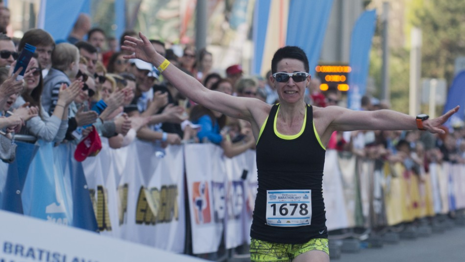 Na snímke najlepšia slovenská atlétka v ženskej kategórii bratislavského maratónu a majsterka Slovenska Sylvia Šebestian 2. apríla 2017 v Bratislave.