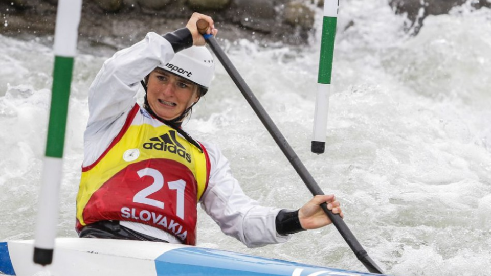 Na archívnej snímke slovenská reprezentantka Simona Maceková v kategórii C1 žien.