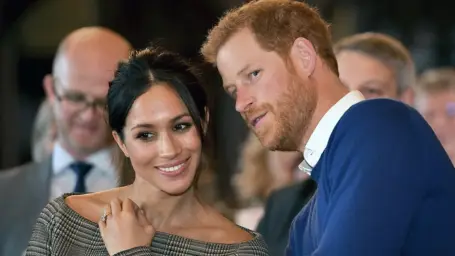 Princ Harry a jeho snúbenica Meghan Markleová.
