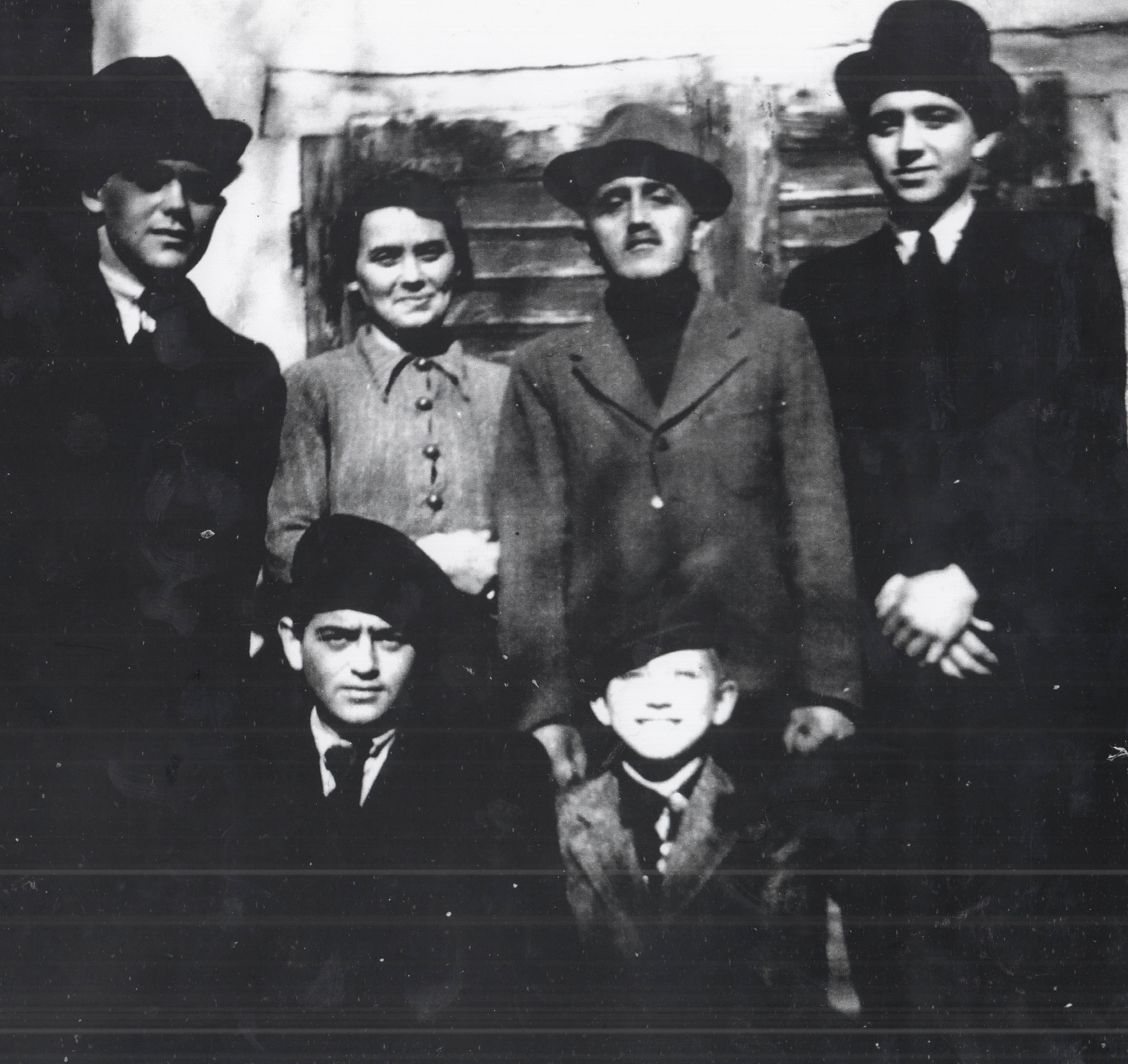 Alexander s rodinou pred vojnou.